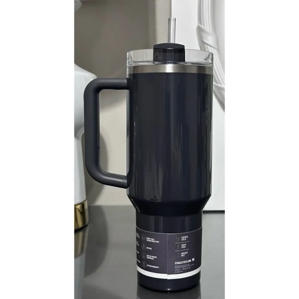 Stanley‎ X e.l.f. Quencher H2.0 FlowState 40oz Tumbler, CRYSTAL CLEAR NIGHT - Picture 2 of 4